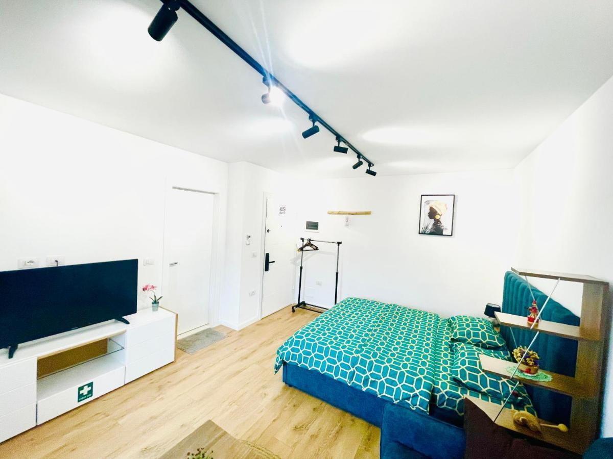 Central Studio Apartment 1, ติรานา ภายนอก รูปภาพ